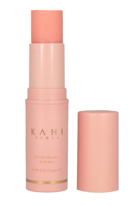 Kahi Wrinkle Bounce Multi Balm opened to showcase its convenient stick format. A must-have for on-the-go wrinkle care!